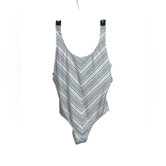 Athleta Blue White Striped Swimsuit One Piece‎ Size 38d/dd Removable Bra - Picture 1 of 7